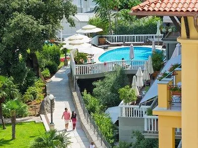 Amadria Park Royal אופטיה