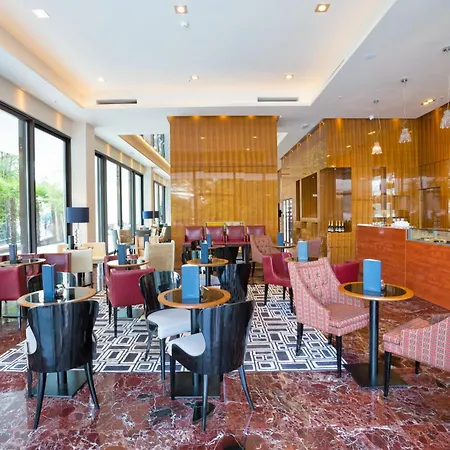 Otel Amadria Park Royal