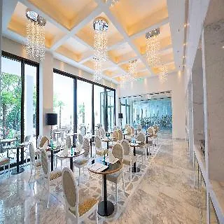 Hotel Amadria Park Royal 4*