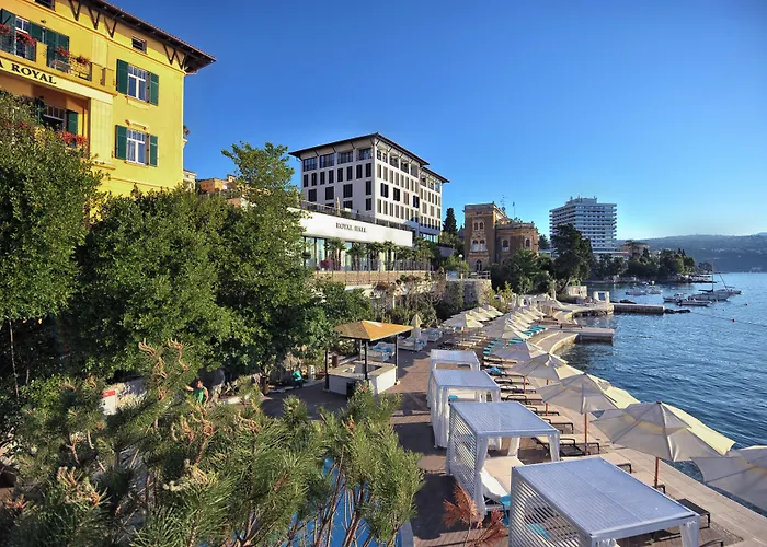 Amadria Park Royal Hotell
