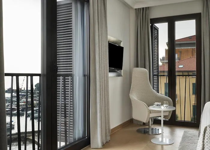 Amadria Park Royal Hotell 4*