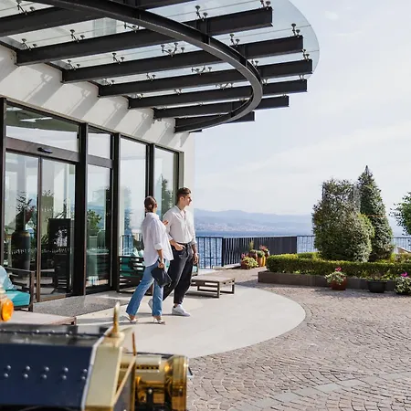 Amadria Park Royal أوباتيا