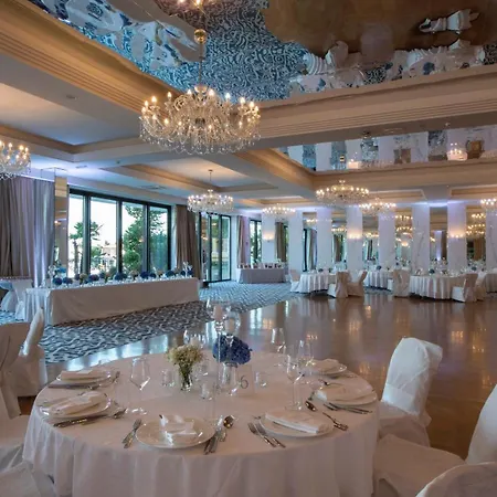 فندق Amadria Park Royal أوباتيا